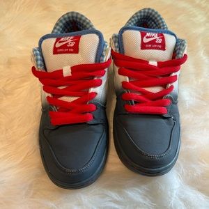 Nike sb dunk - gently used